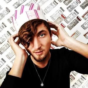 Meet your Posher, Adam